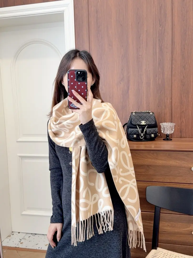 5856-28.8$-LOEWE gallery