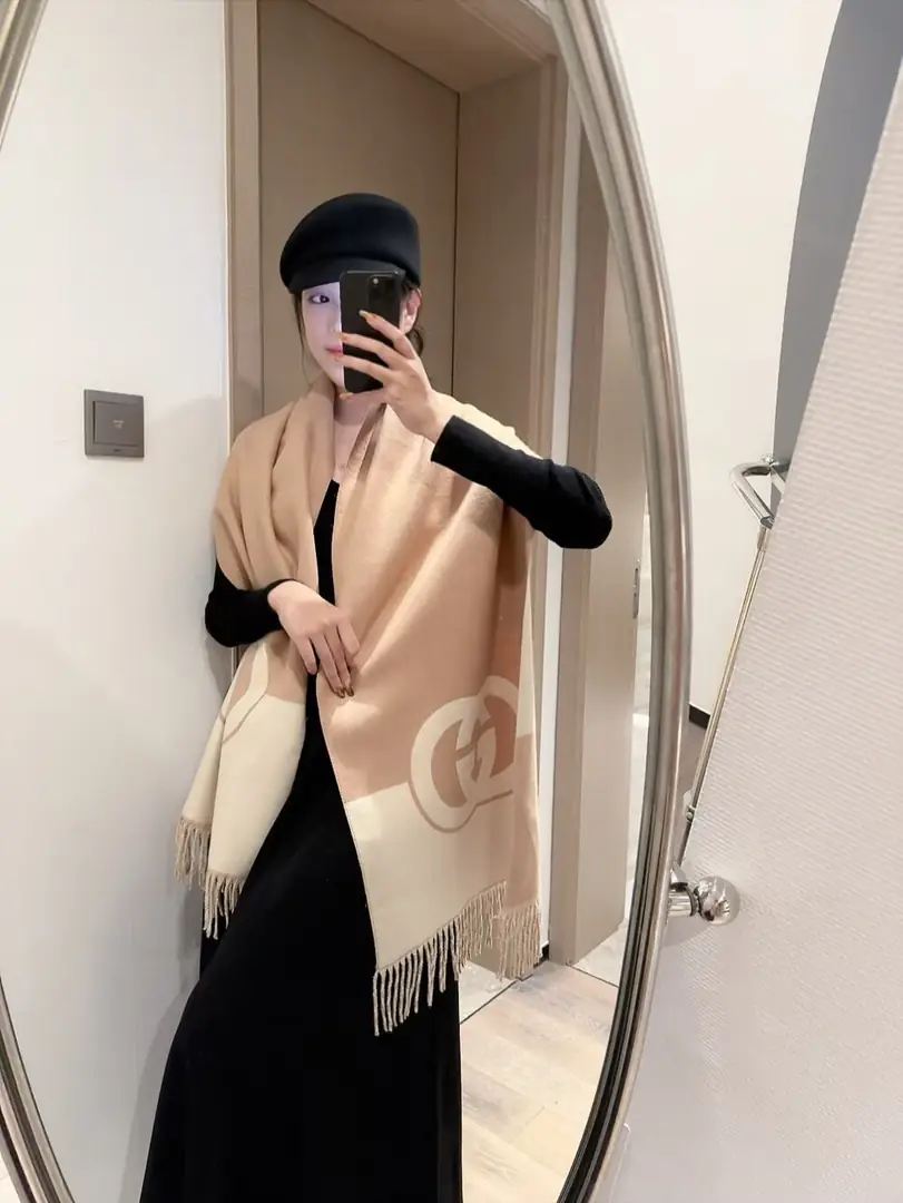 5857-28.8$-gucci gallery