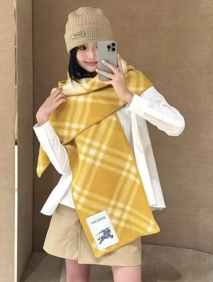 5863-28.8$-Burberry gallery