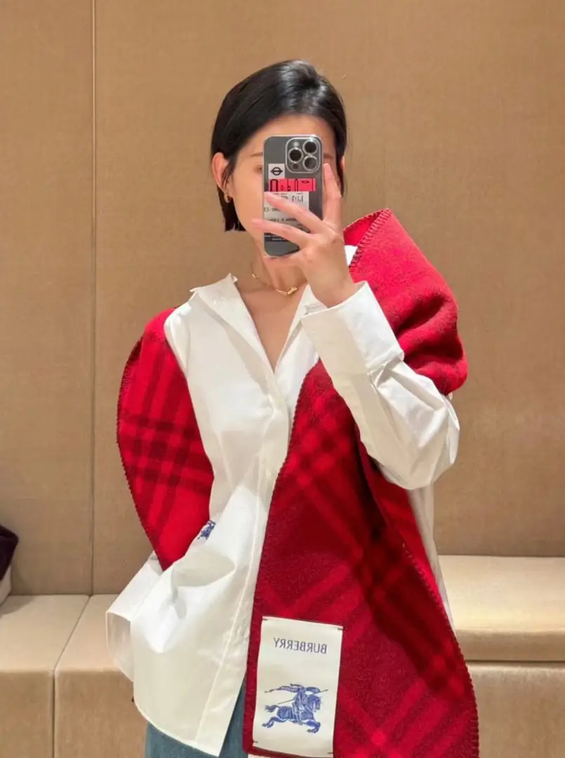 5863-28.8$-Burberry gallery