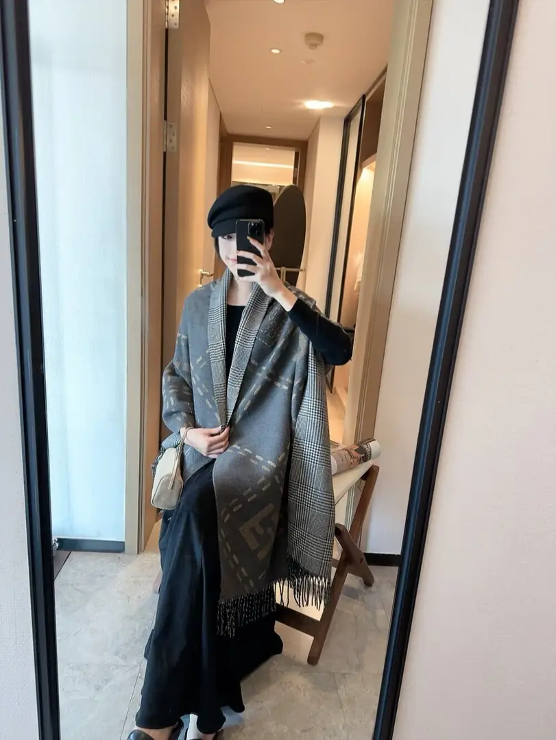 5871-28.8$-FENDI gallery