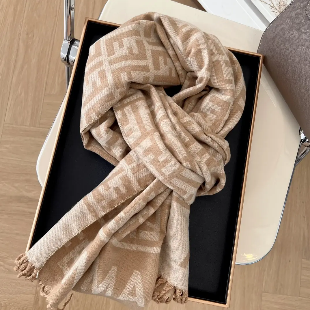 5872-28.8$-FENDI gallery