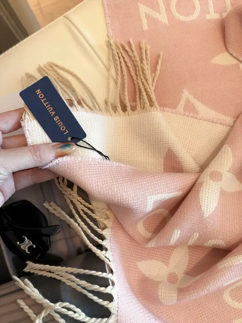 5874-28.8$-LV gallery