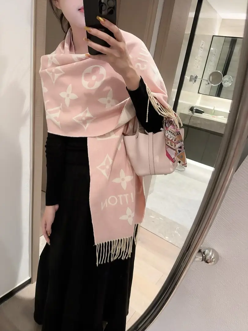 5874-28.8$-LV gallery