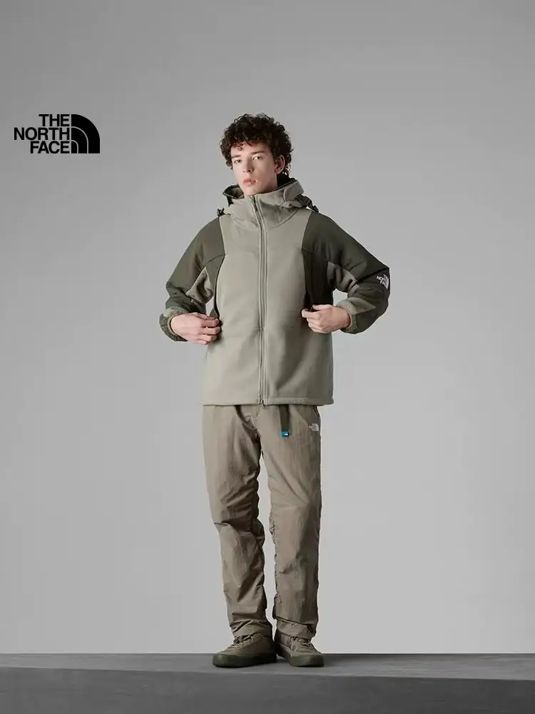 5909-55$-The North Face gallery