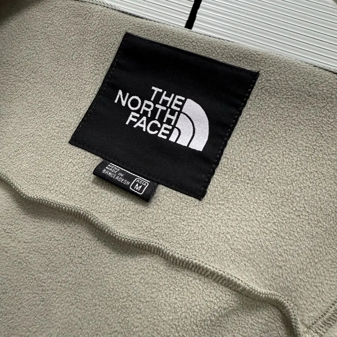 5909-55$-The North Face gallery