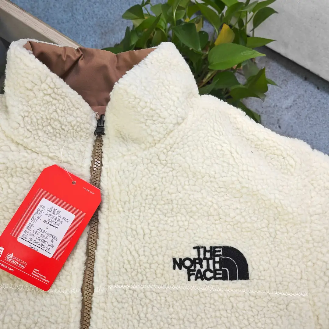 5910-59.8$-The North Face gallery