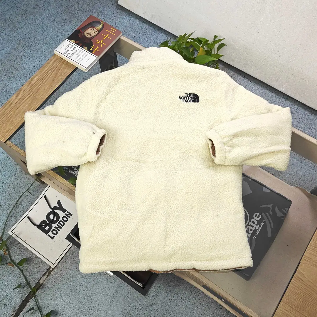 5910-59.8$-The North Face gallery