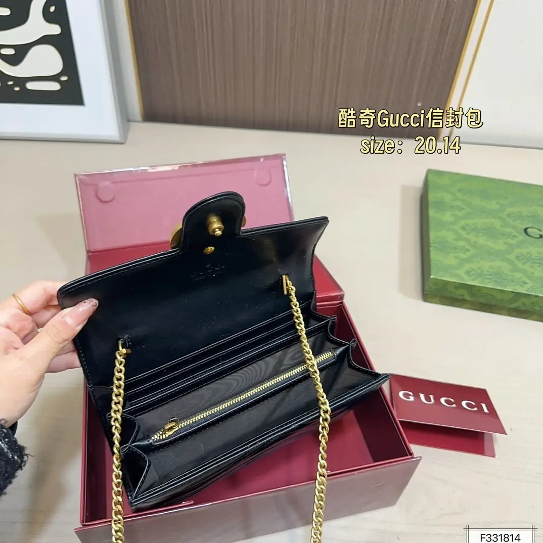 5919-59.9$-gucci gallery
