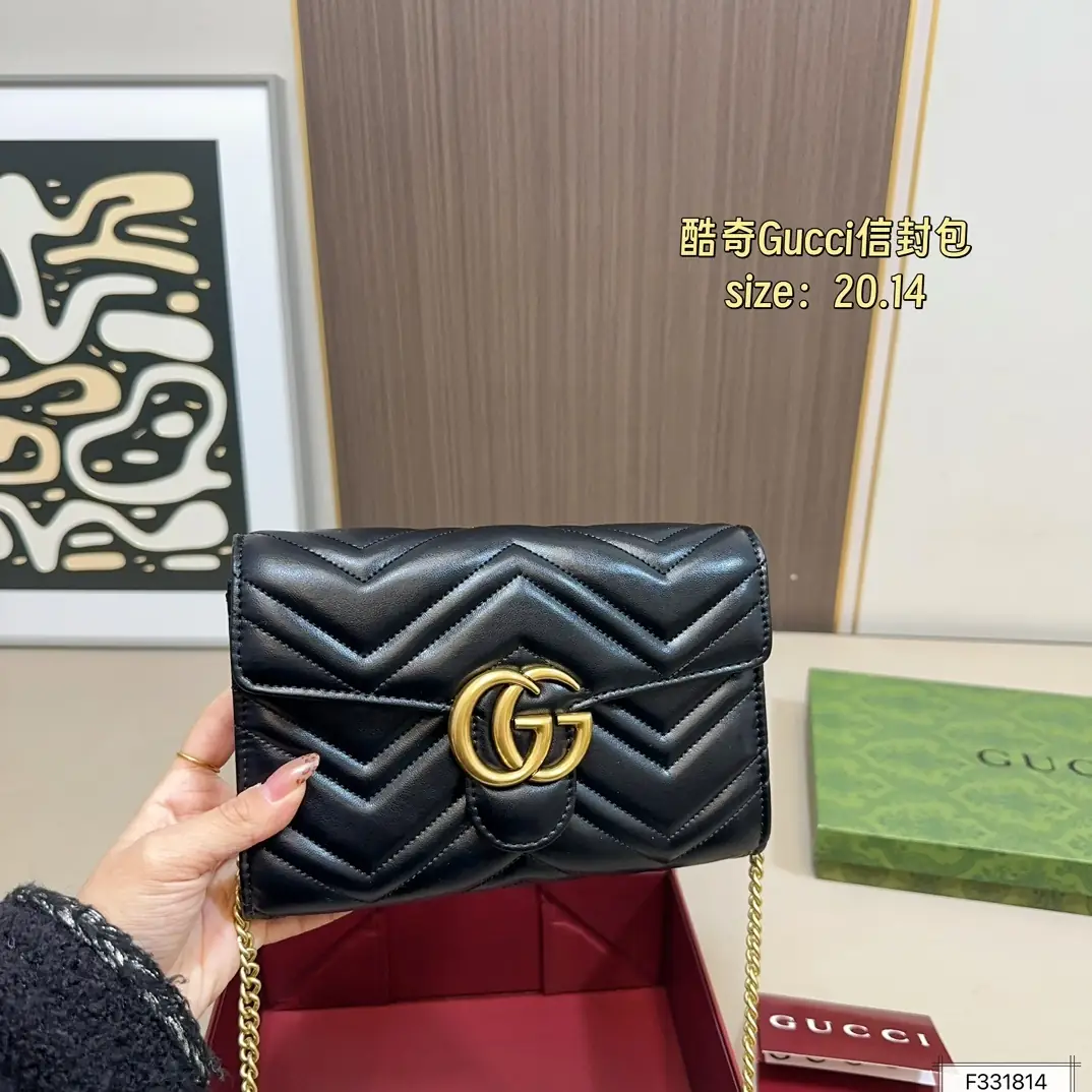 5919-59.9$-gucci gallery