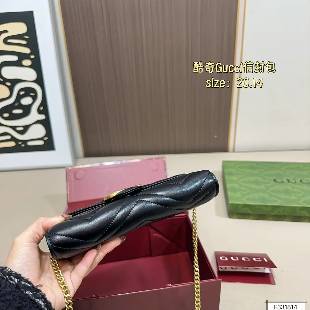5919-59.9$-gucci gallery