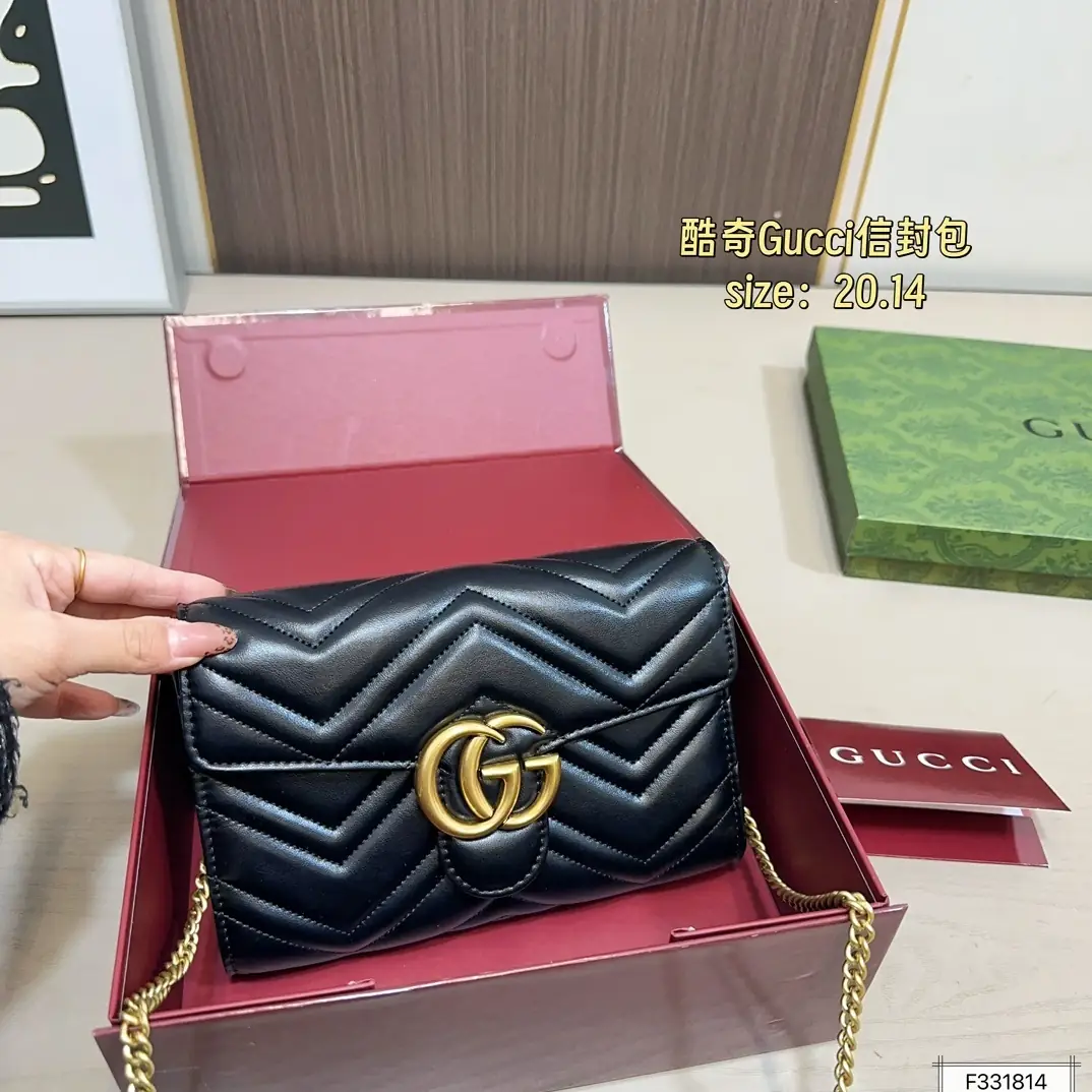 5919-59.9$-gucci gallery