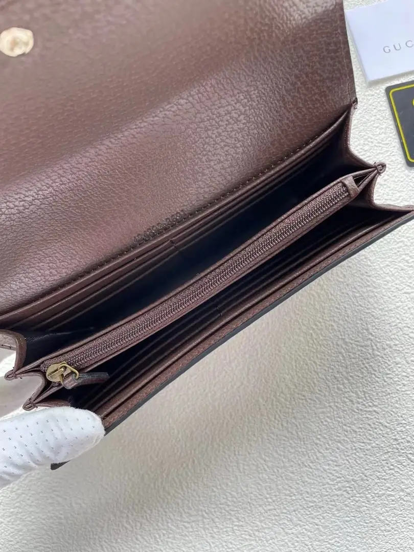 5921-52$-gucci gallery