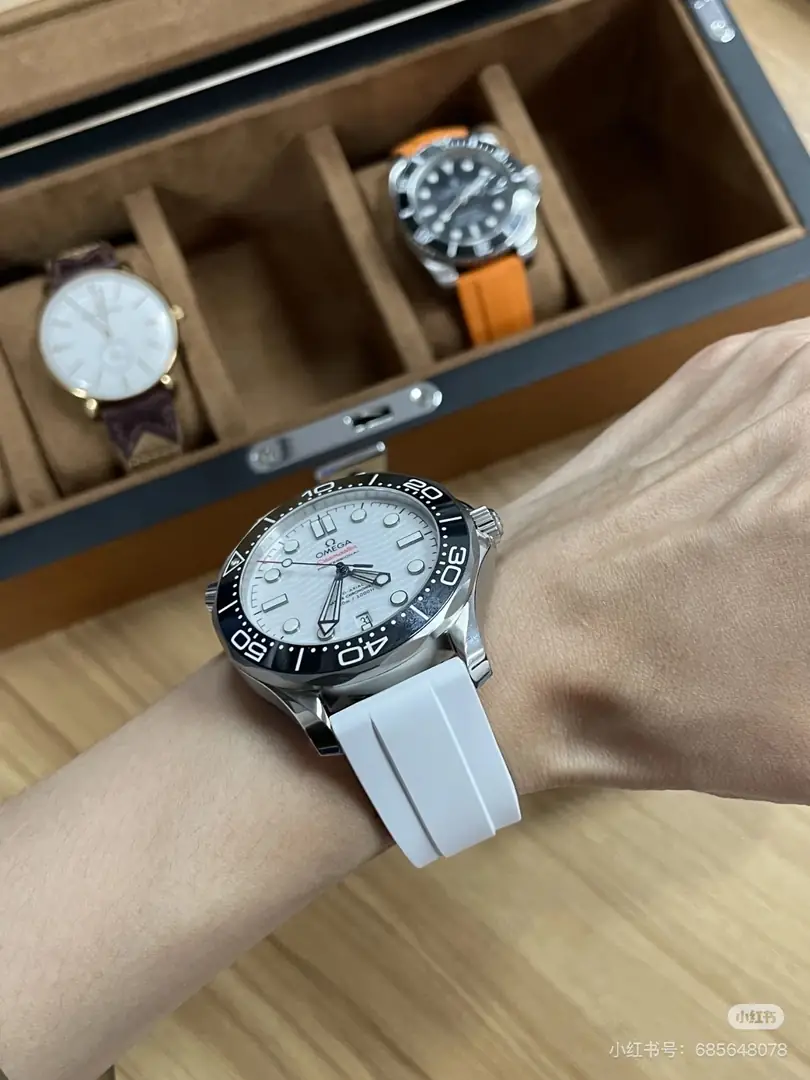 5934-99.9$-Omega gallery