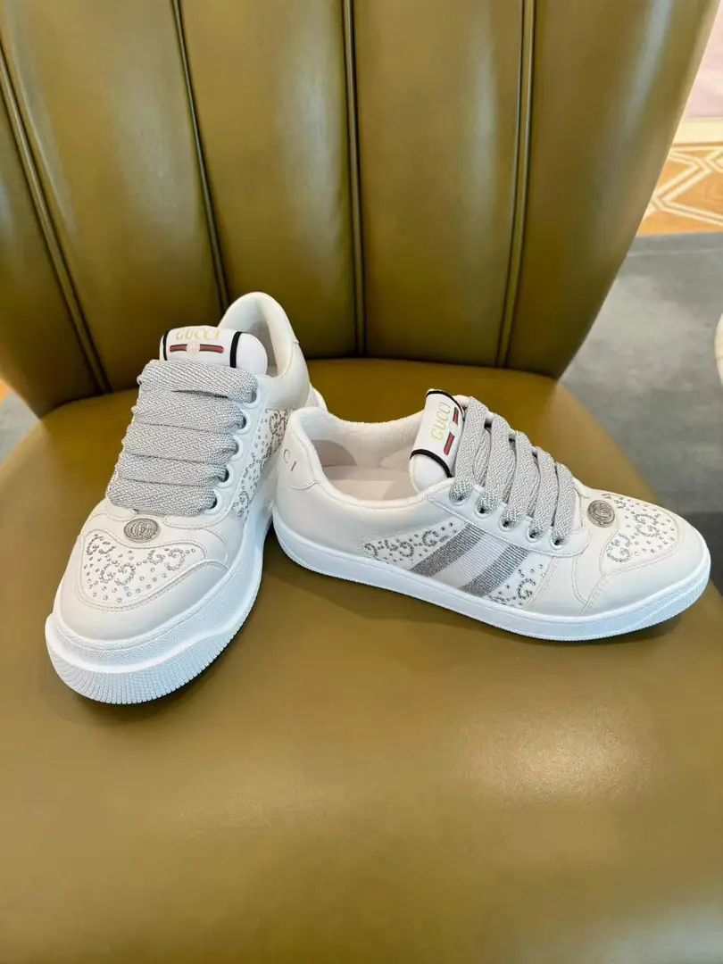 5935-68.8$-Gucci gallery