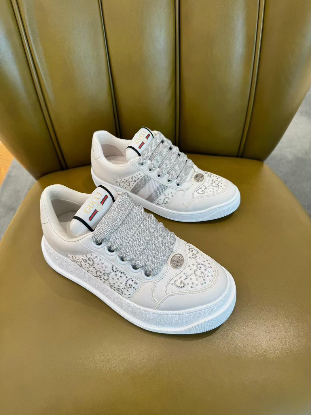 5935-68.8$-Gucci gallery