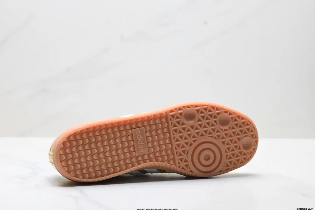 6008-58$-Adidas gallery