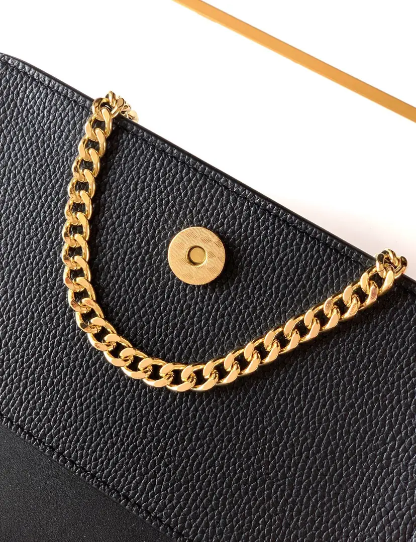 6022-85$-Valentino gallery