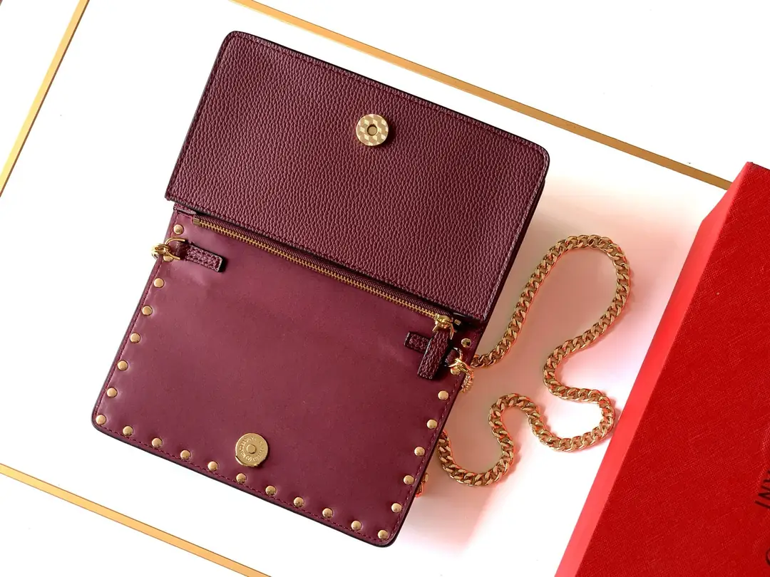 6022-85$-Valentino gallery