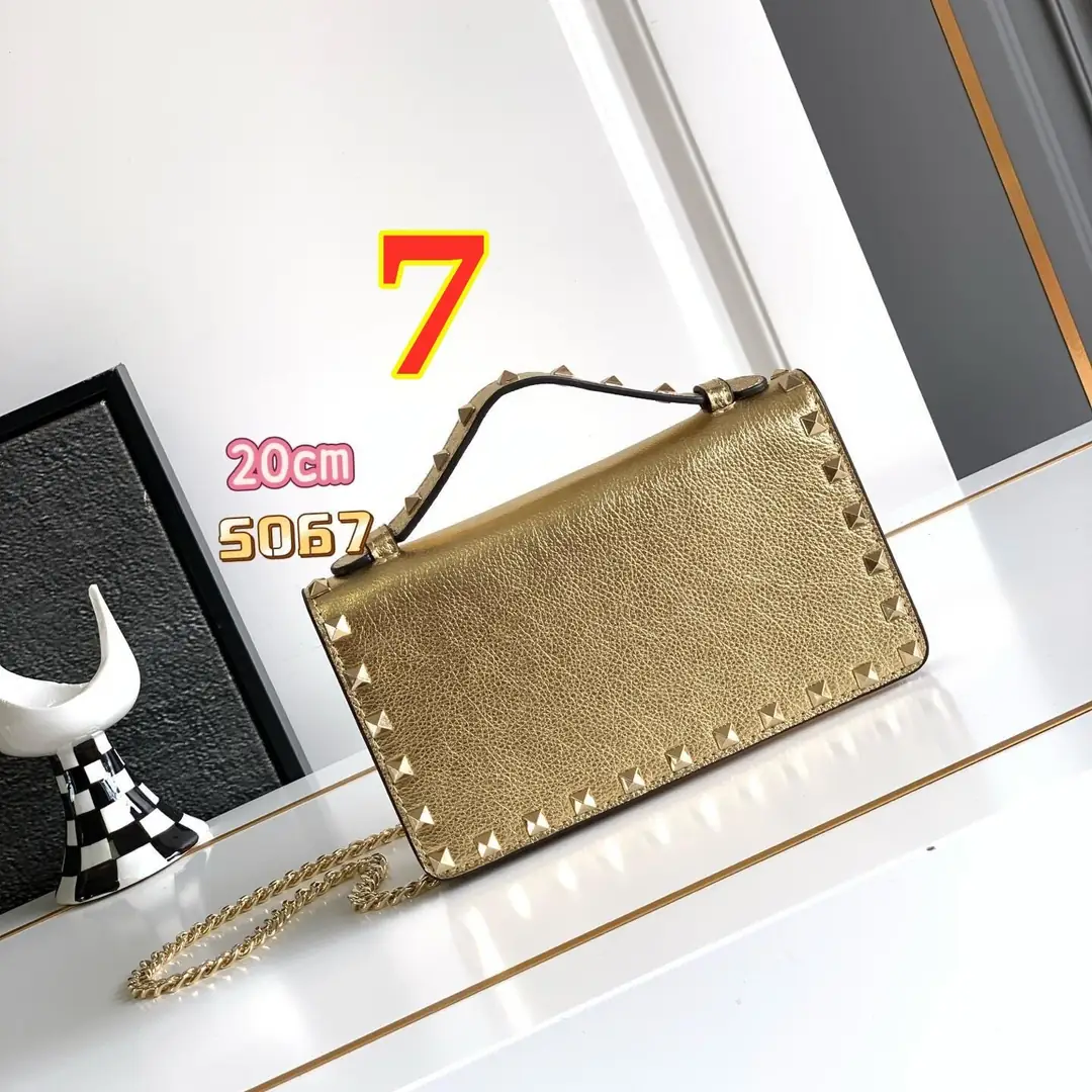 6022-85$-Valentino gallery