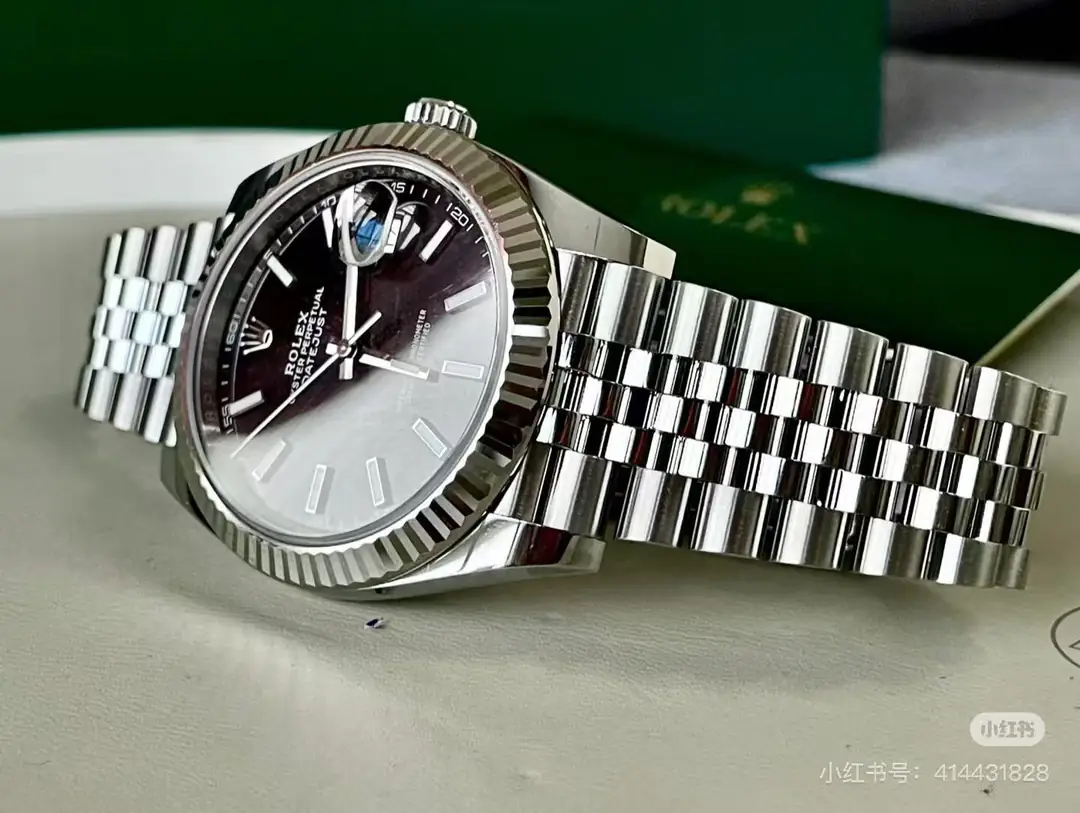 6040-79.9$-Rolex gallery