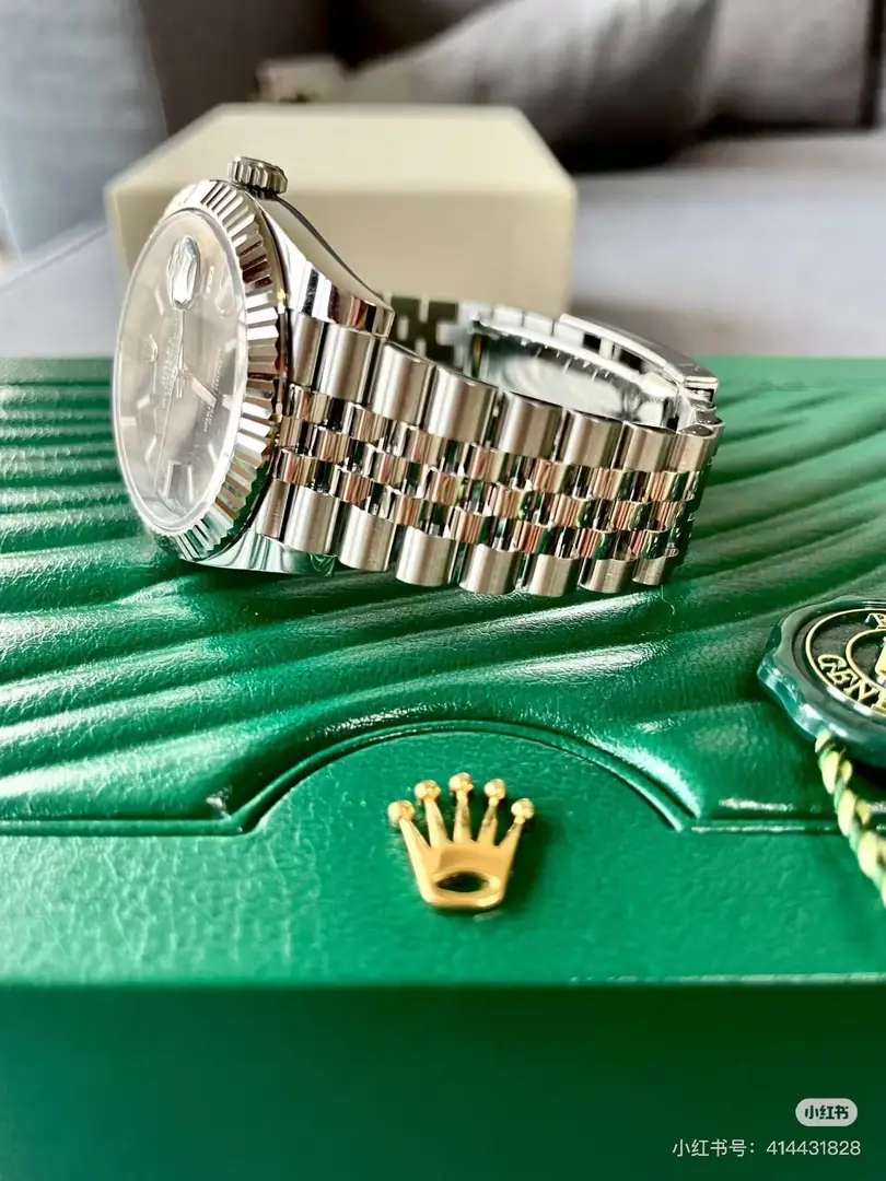 6040-79.9$-Rolex gallery