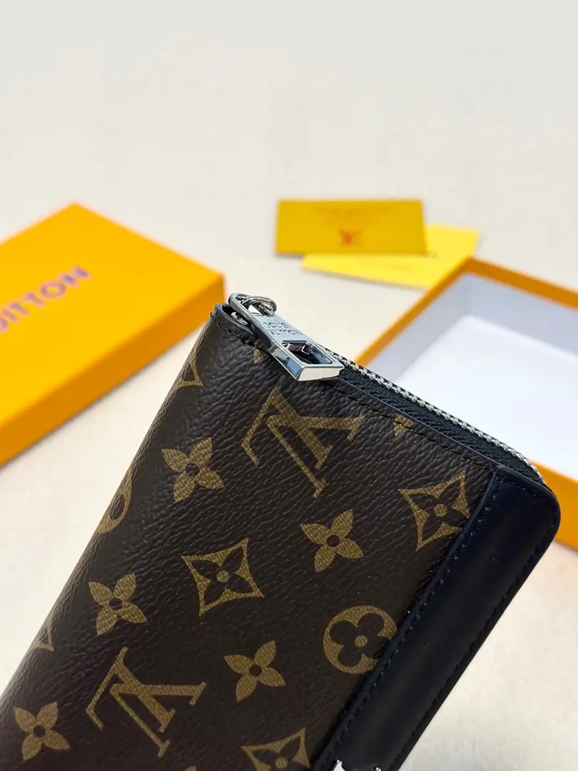 6051-48.8$-LV gallery