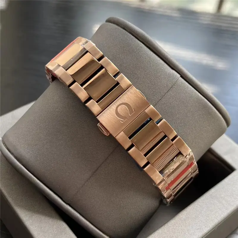 6055-125.6$-Omega gallery