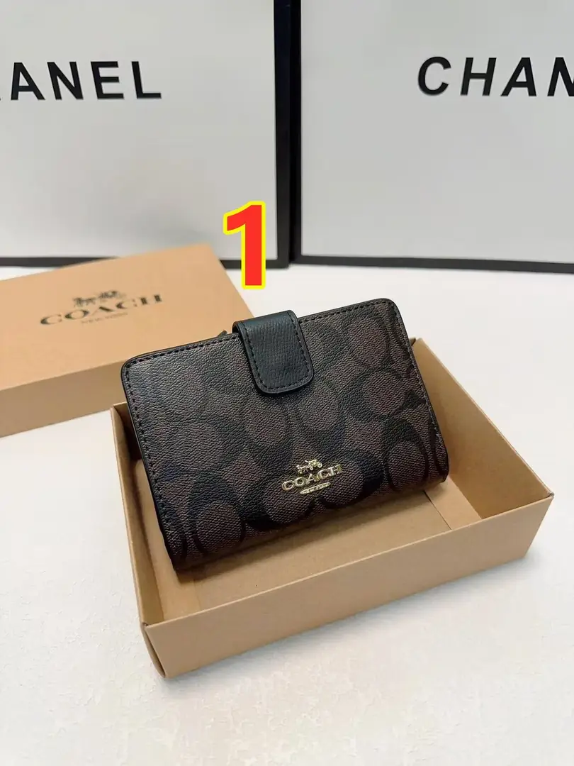 6066-45.5$-COACH gallery