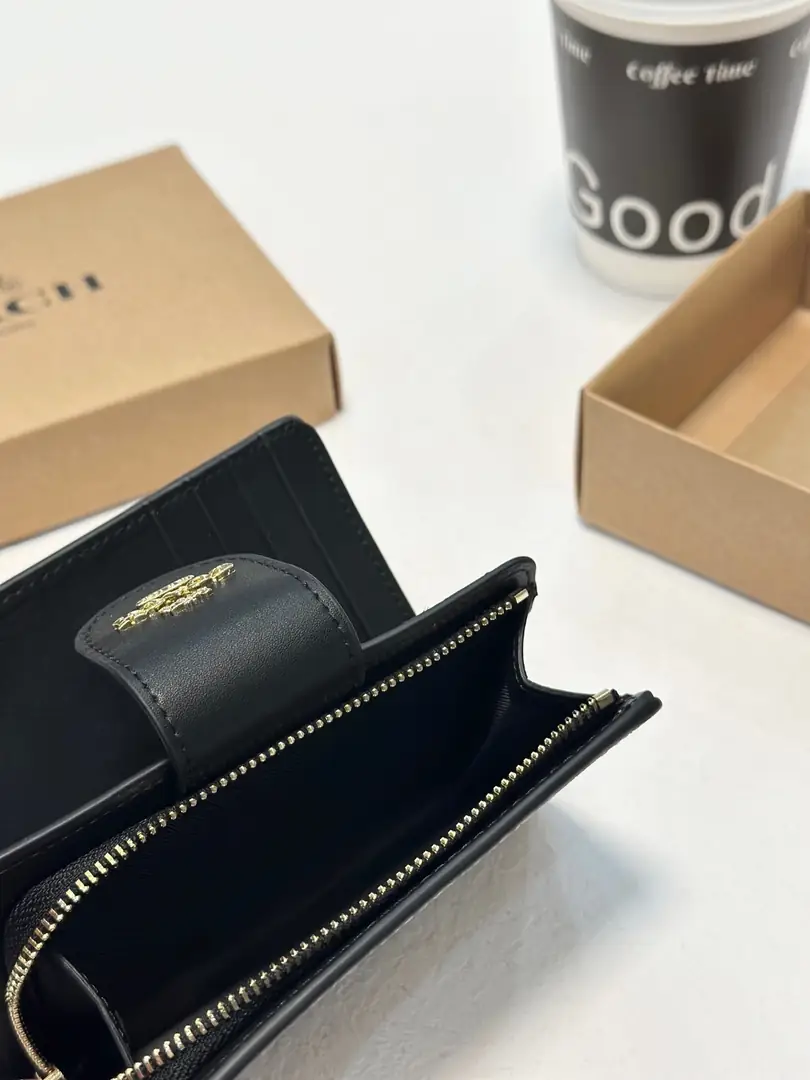 6066-45.5$-COACH gallery