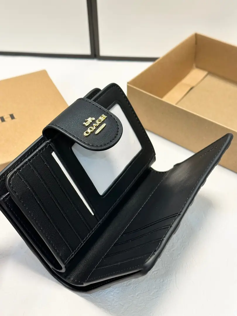 6066-45.5$-COACH gallery