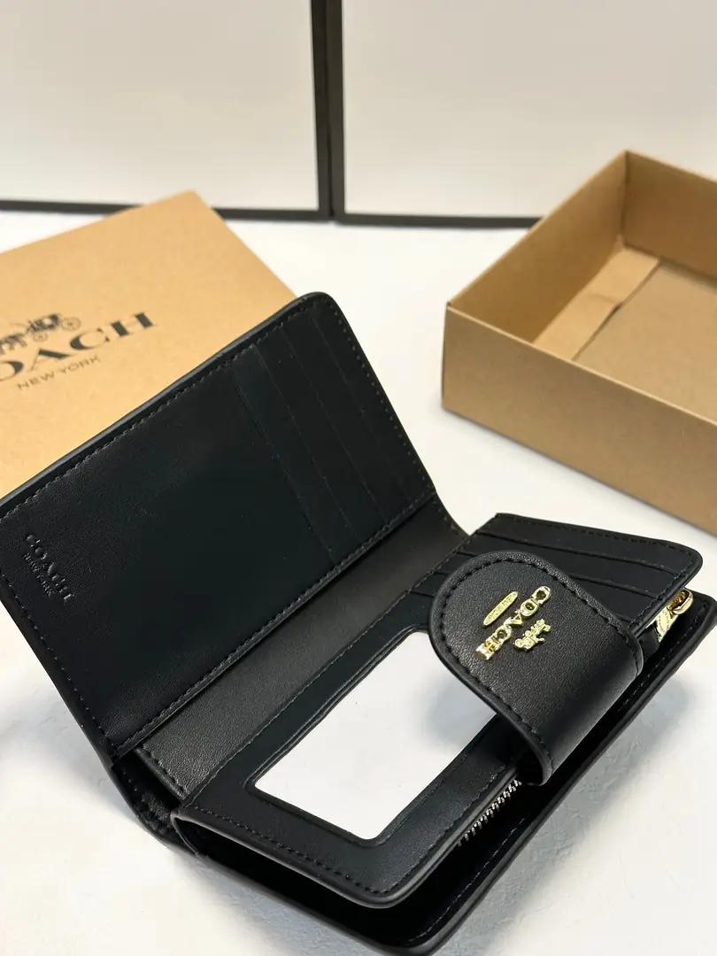 6066-45.5$-COACH gallery