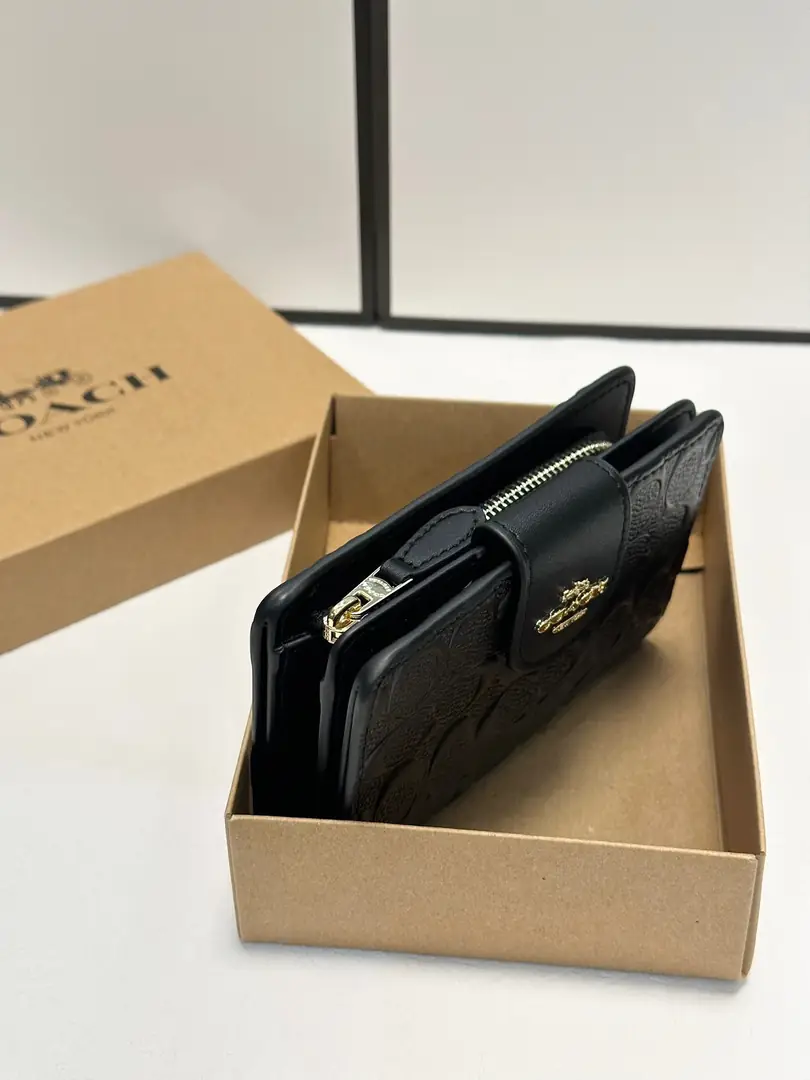 6066-45.5$-COACH gallery