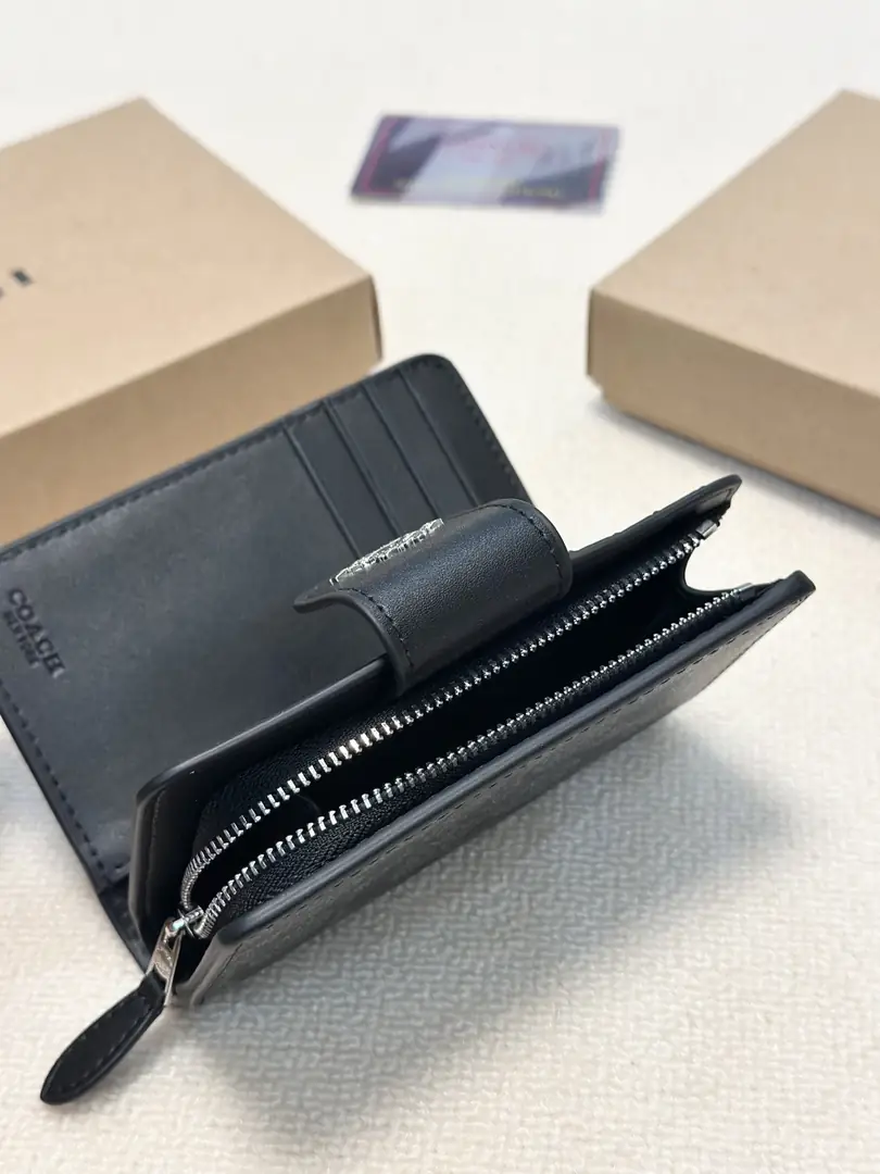 6066-45.5$-COACH gallery