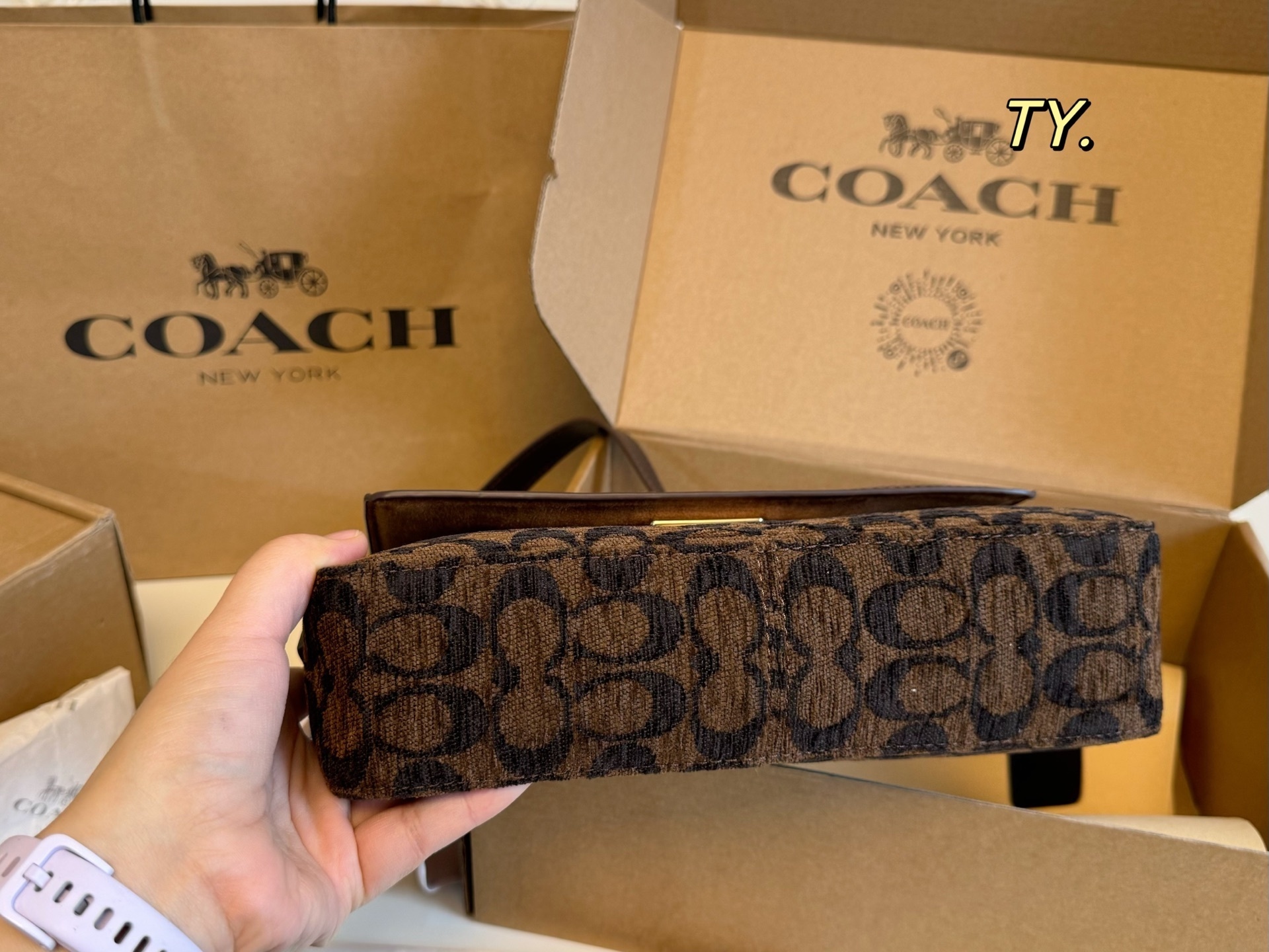 6090-65$-coach gallery