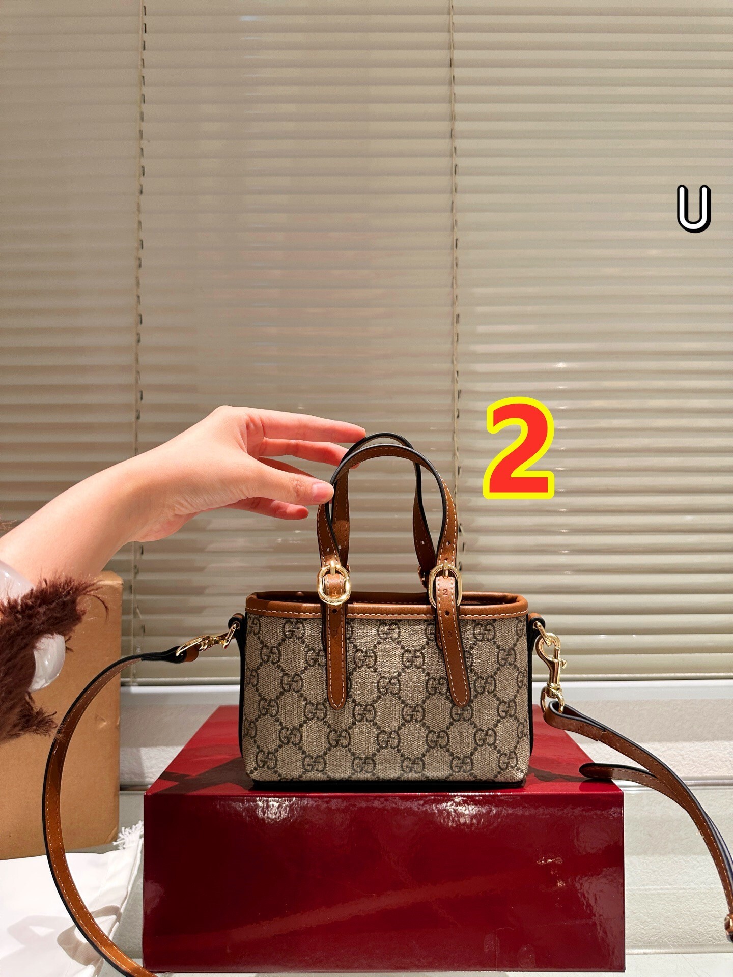 6095-66$-GUCCI gallery