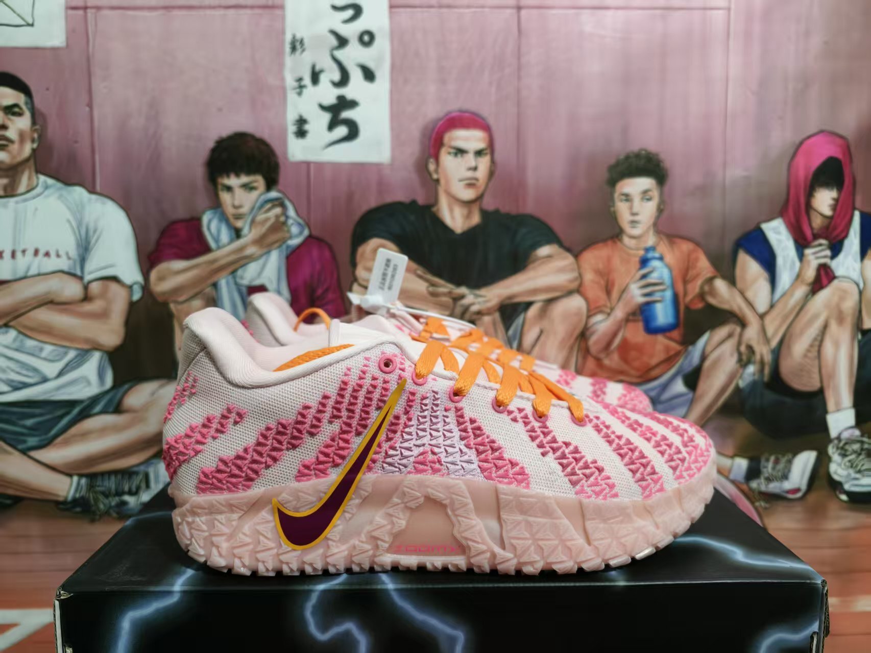 6096-68$-NIKE gallery