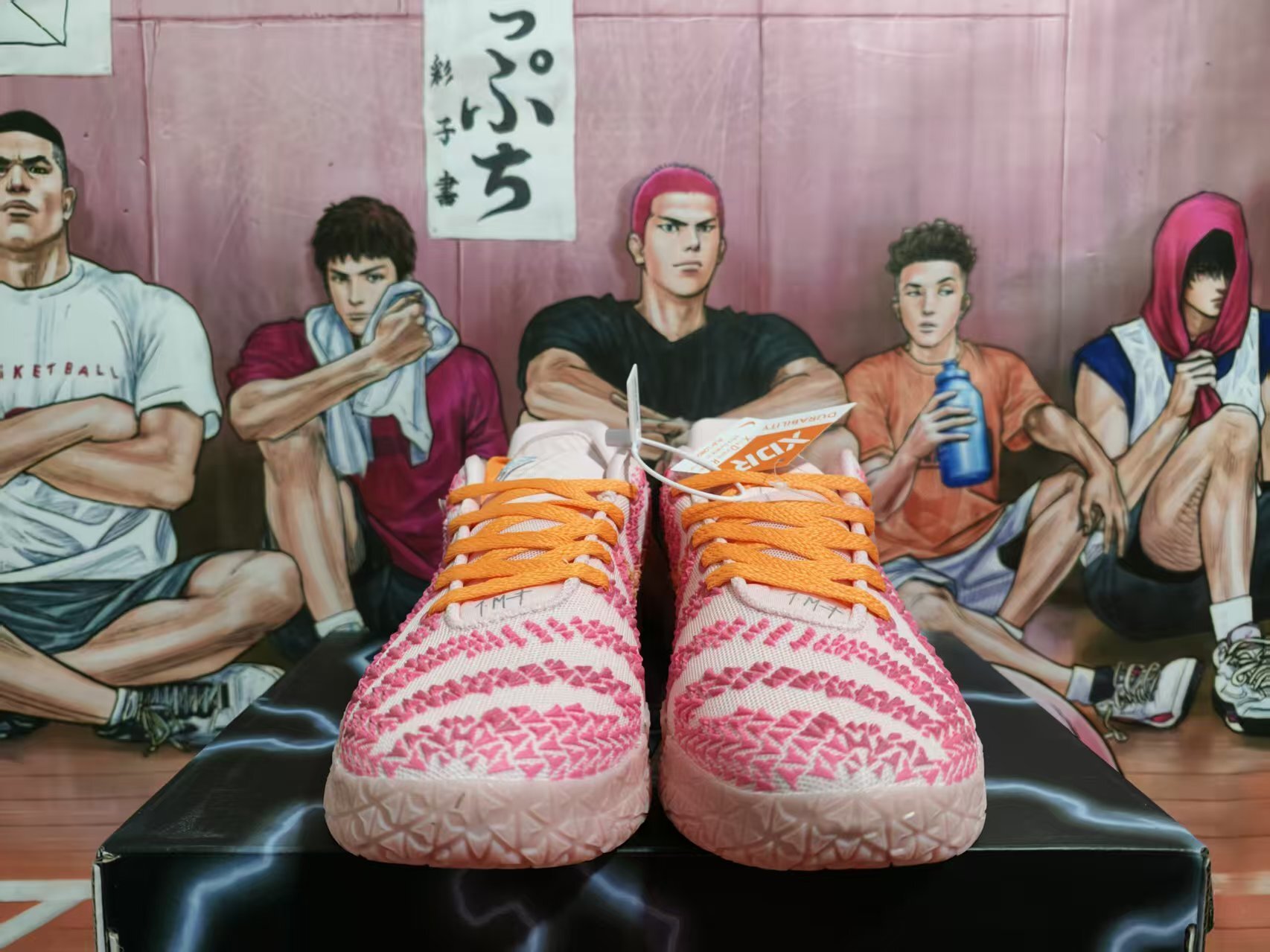 6096-68$-NIKE gallery