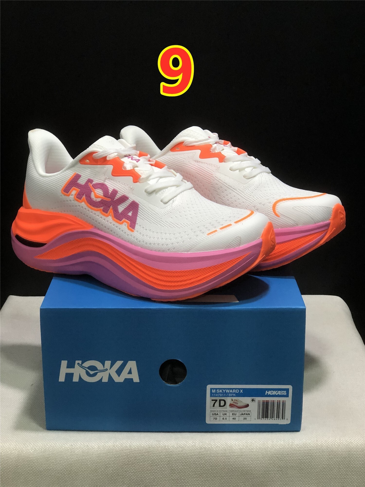 6099-62.88$-HOKA gallery