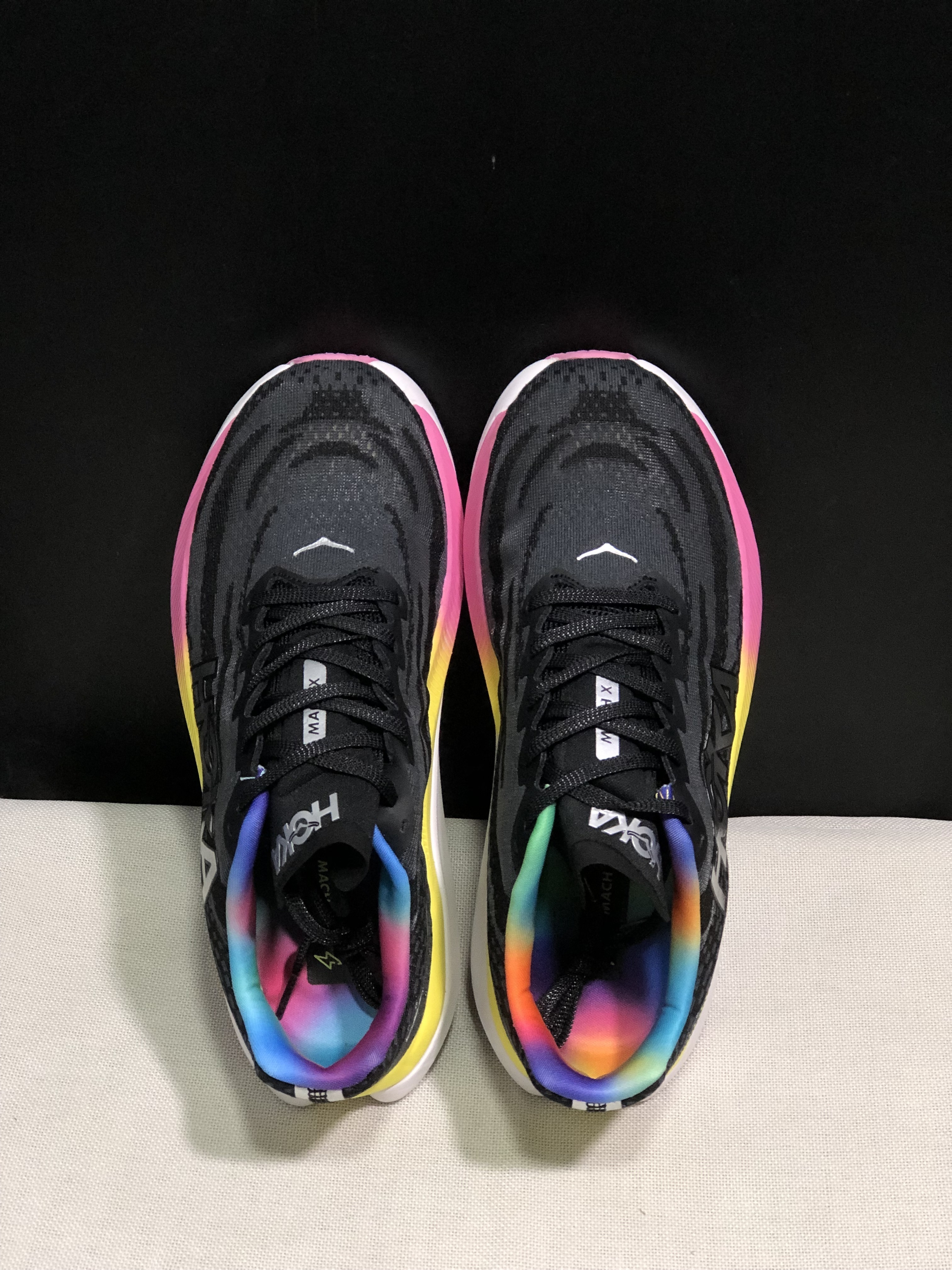 6102-62.88$-HOKA gallery