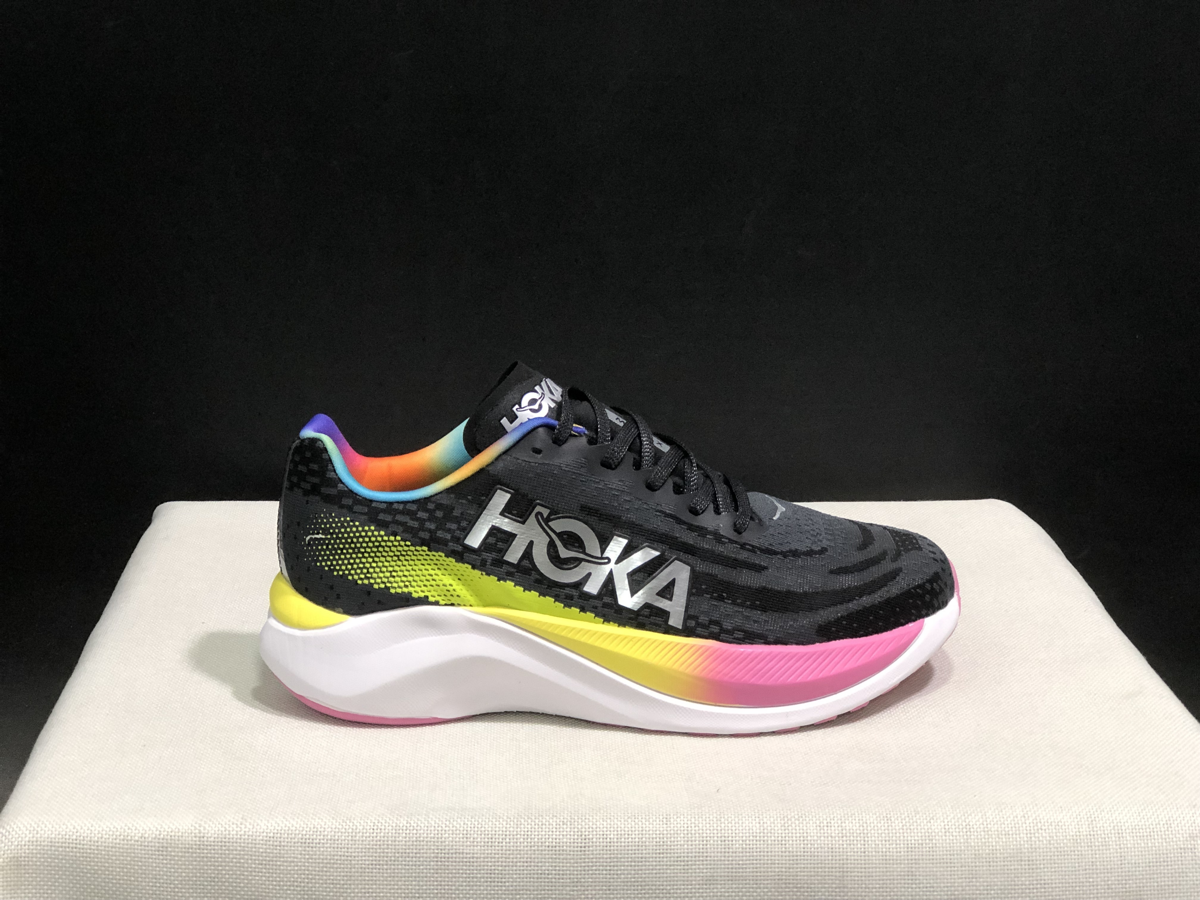 6102-62.88$-HOKA gallery