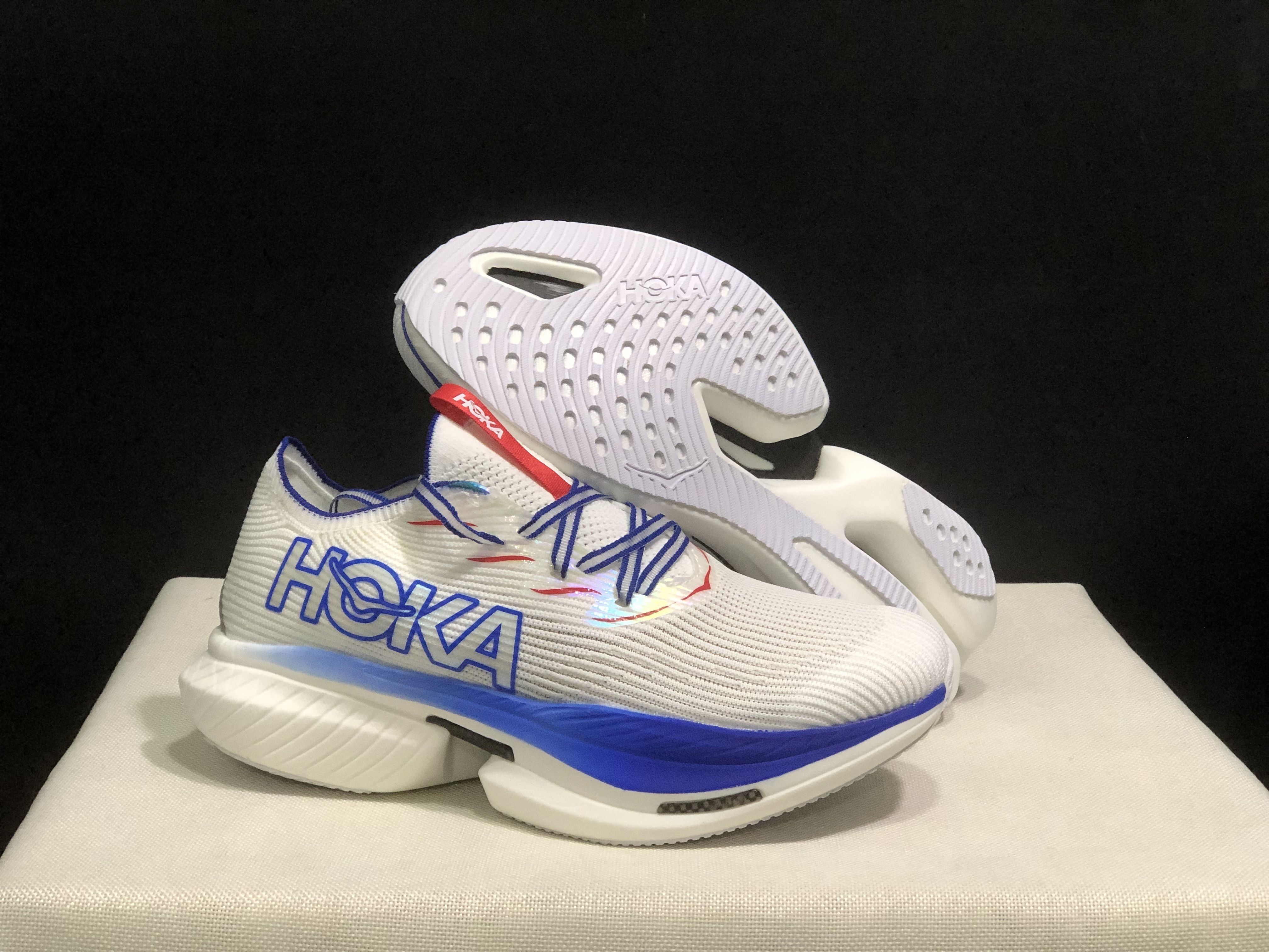 6103-62.88$-HOKA gallery