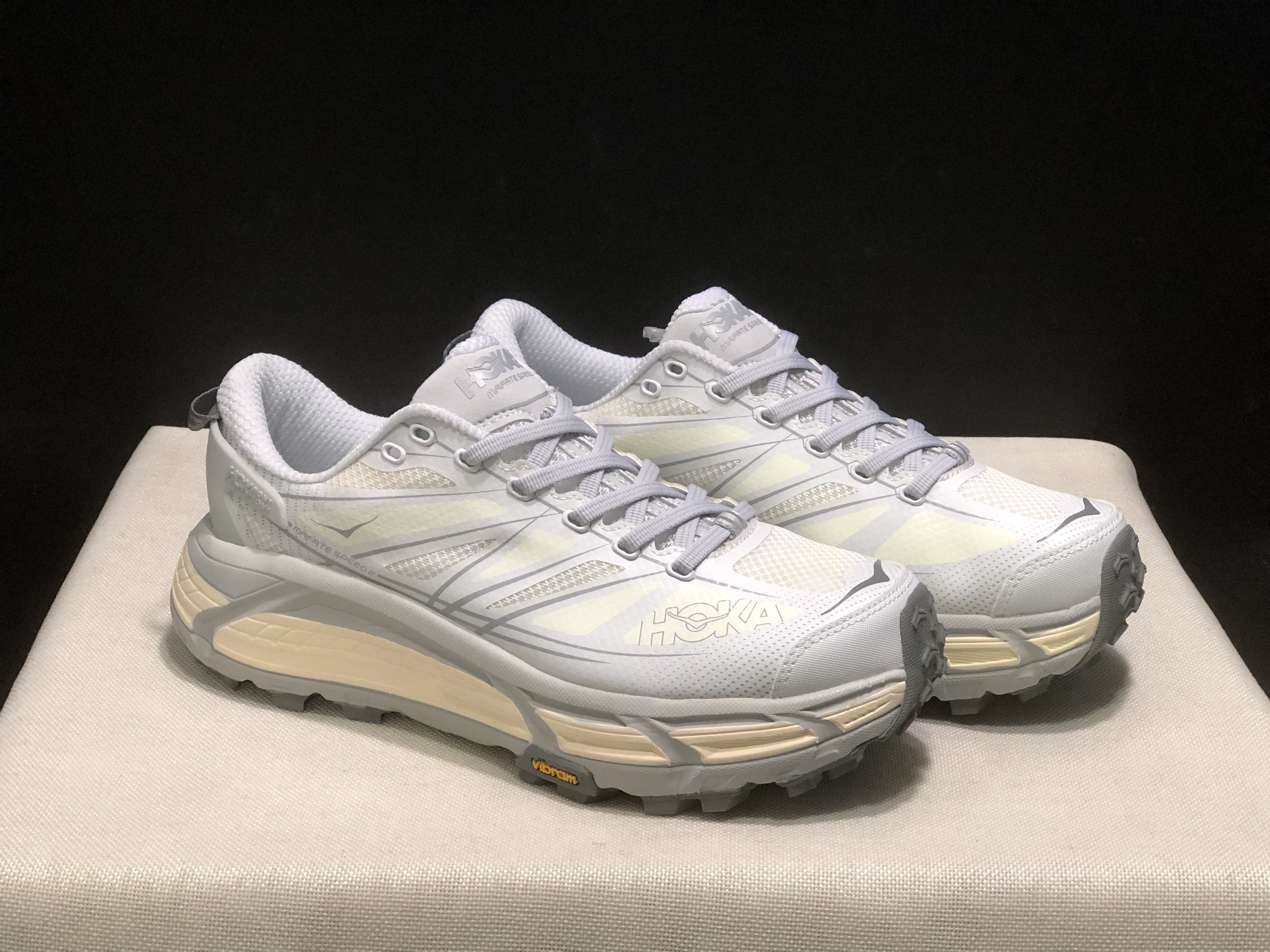 6104-64.66$-HOKA gallery