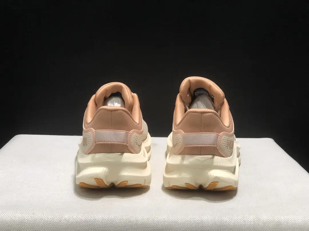 6105-62.66$-HOKA gallery