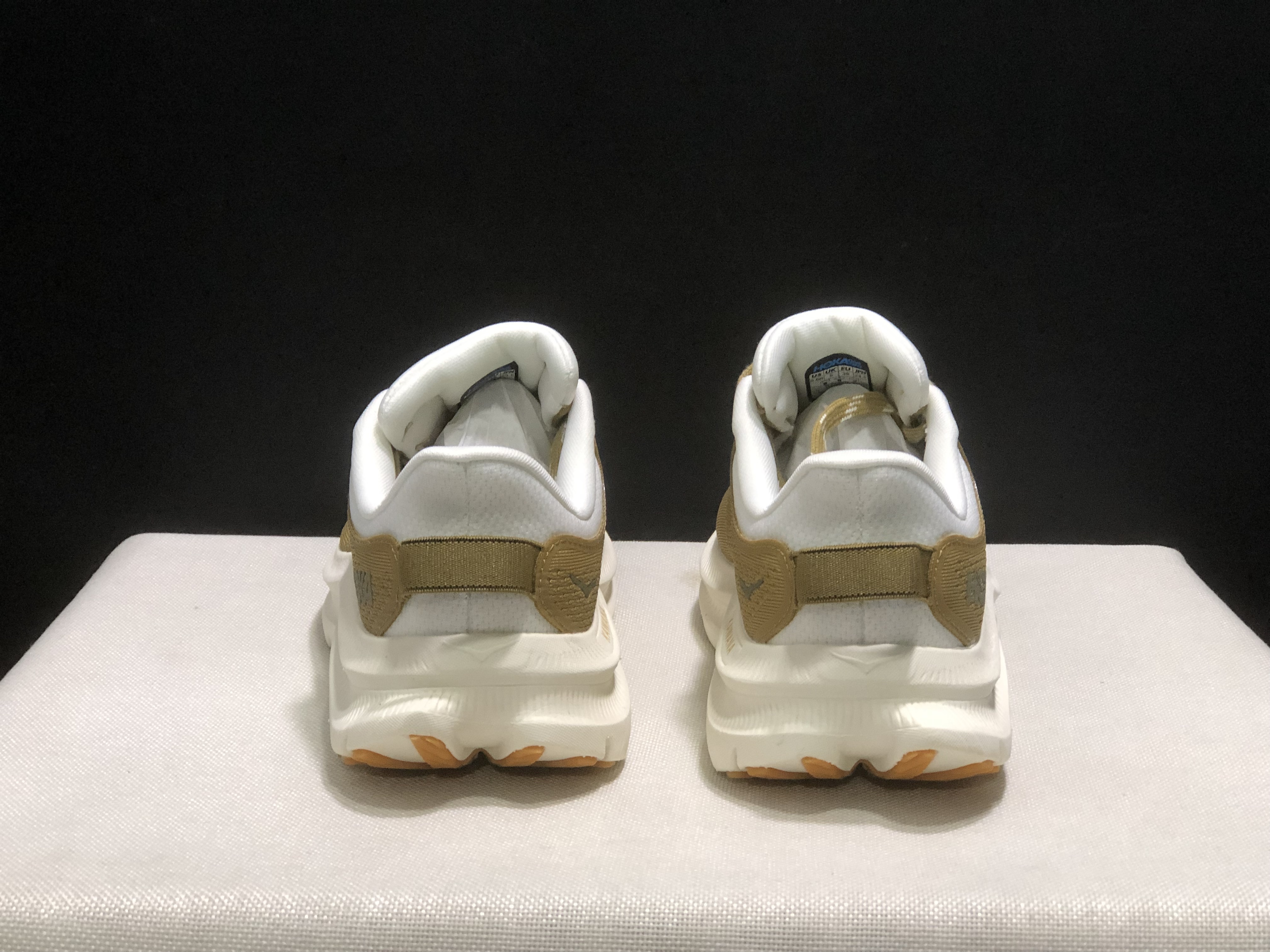 6105-62.66$-HOKA gallery