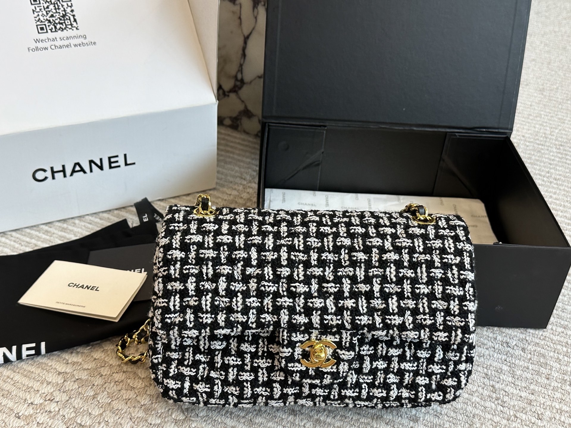 6121-65$-chanel gallery