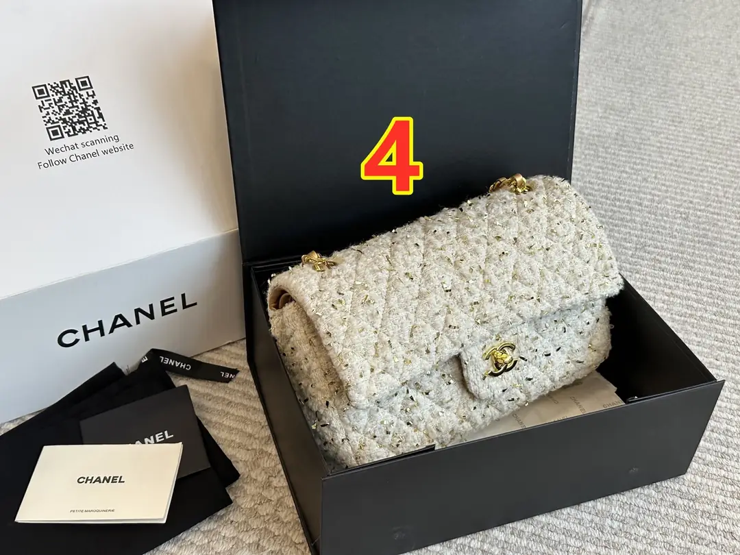 6121-65$-chanel gallery