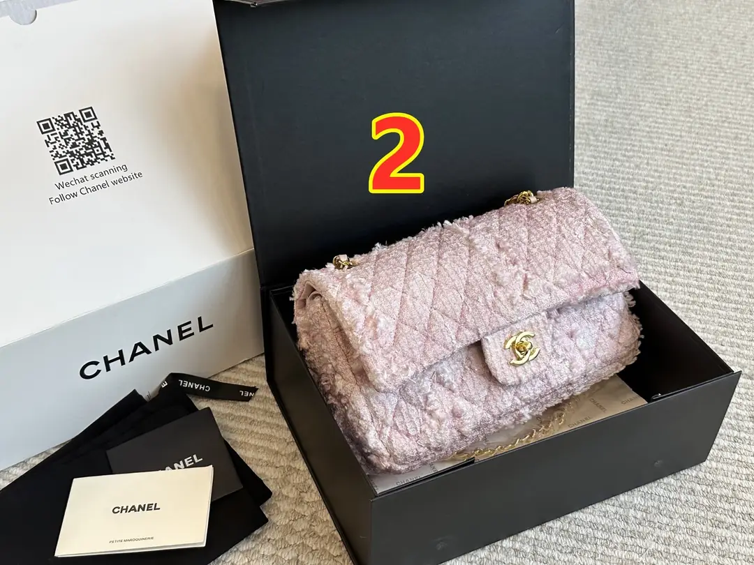 6121-65$-chanel gallery