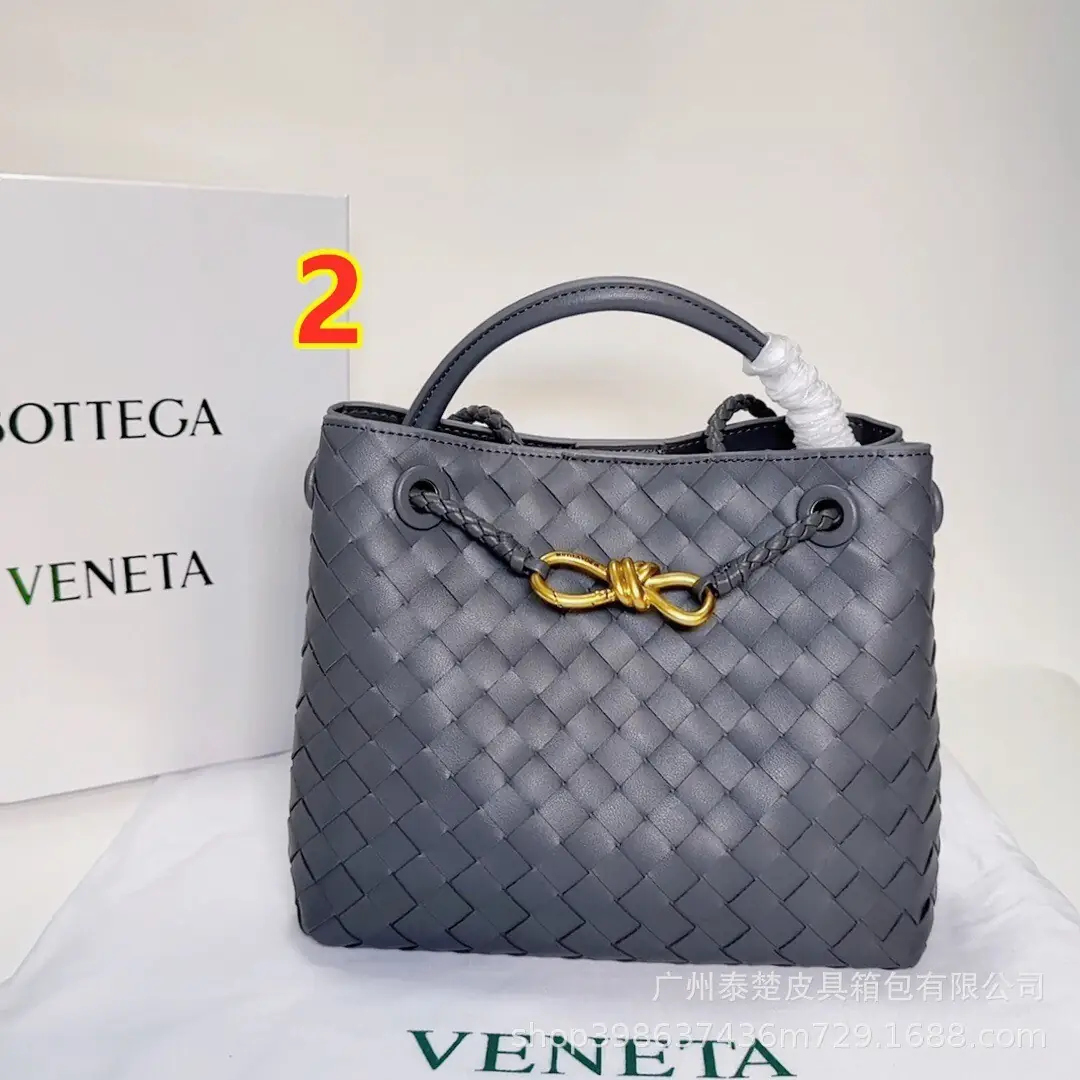 6129-89.9$-BV gallery