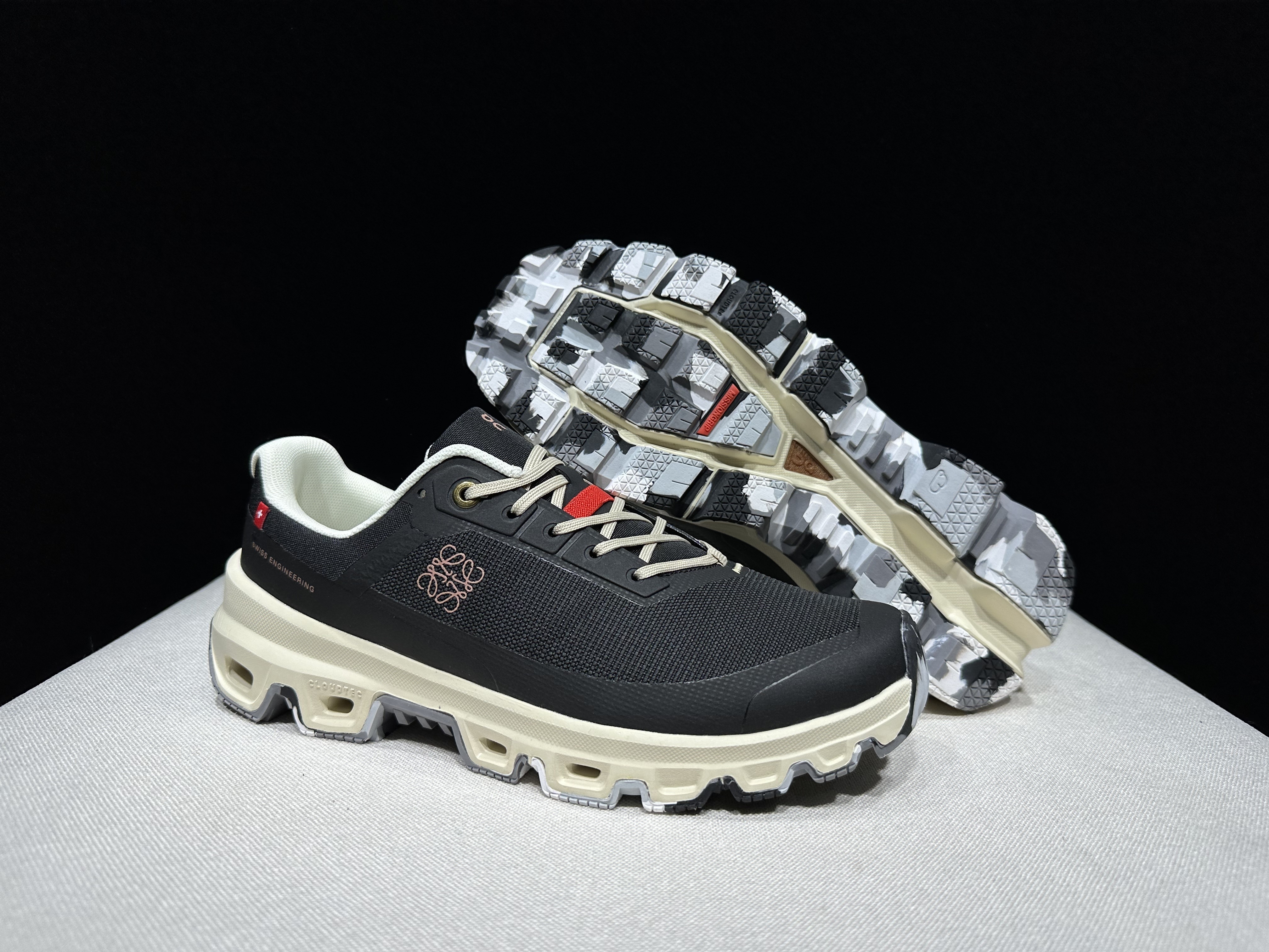 6152-63.8$-QC gallery